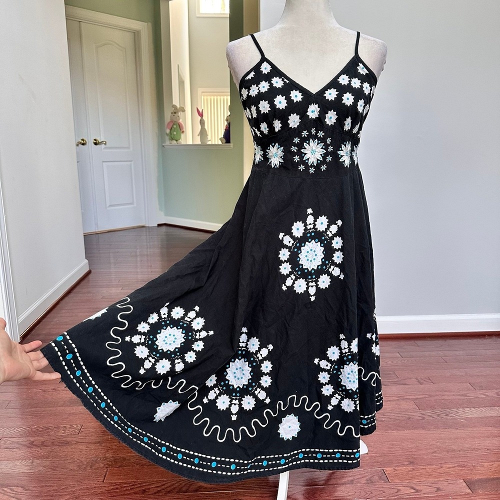 Magic 100% Cotton Black White Earthy Unique Pattern Embroidered Dress Large